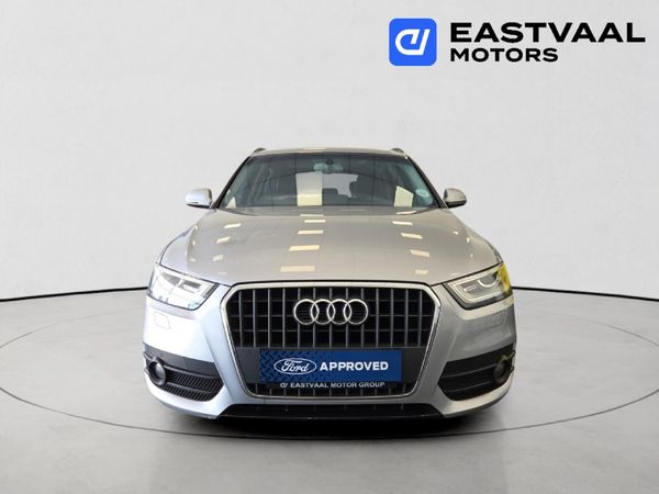 2015-Audi-Q3-20-TDI-quattro-Auto-130kW image:1