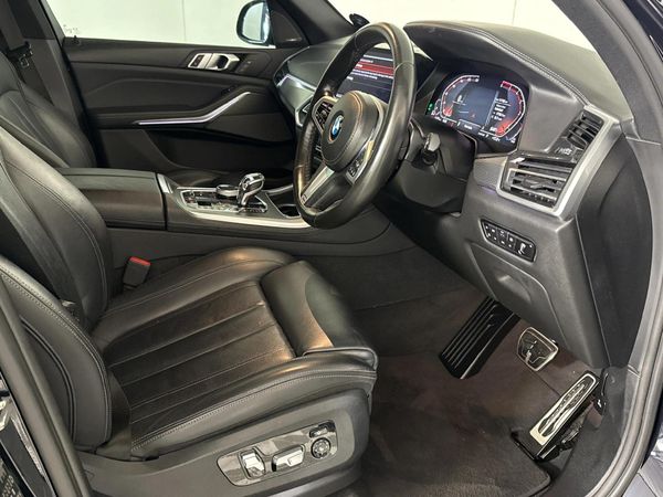 2019-BMW-X5-xDrive30d-M-Sport image:9