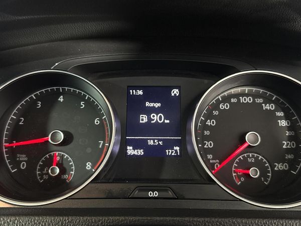 2018-Volkswagen-Golf-VII-10-TSI-Comfortline image:2