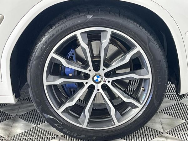 2020-BMW-X4-M40i image:5