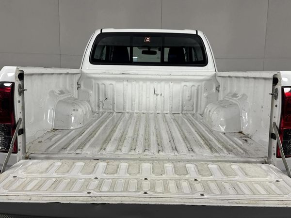 2024-Toyota-Hilux-24-GD-6-Raised-Body-Raider-Extended-Cab image:9