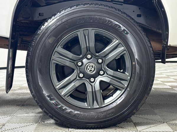 2024-Toyota-Hilux-24-GD-6-Raised-Body-Raider-Extended-Cab image:5