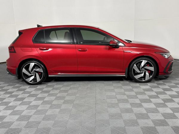 2023-Volkswagen-Golf-8-GTI-20-TSI-Auto image:14