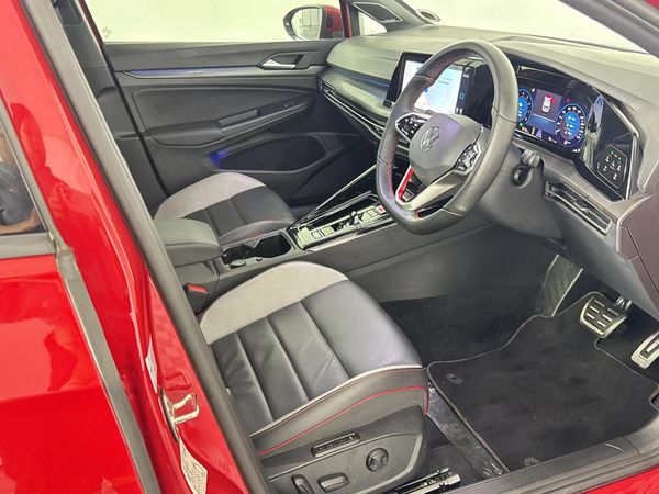 2023-Volkswagen-Golf-8-GTI-20-TSI-Auto image:8