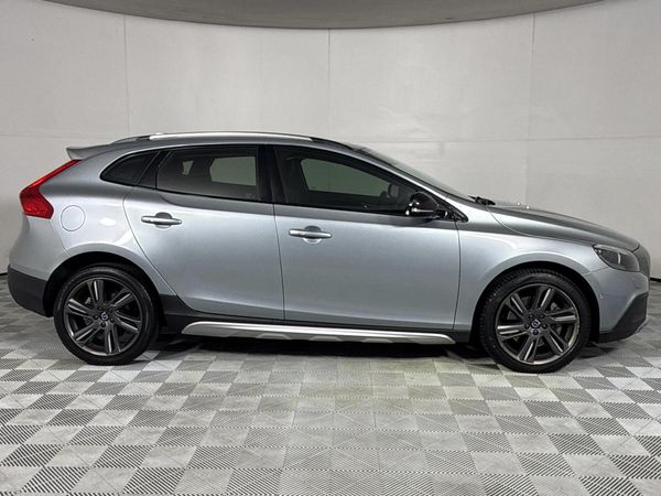 2016-Volvo-V40-CC-D4-Elite-Auto image:14