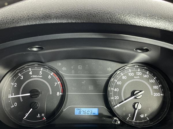 2021-Toyota-Hilux-20-VVTi-Single-Cab image:1