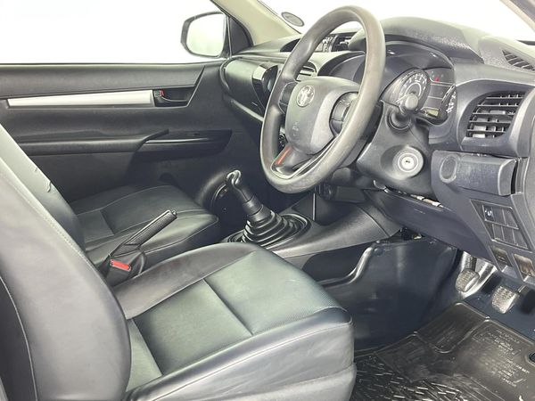 2021-Toyota-Hilux-20-VVTi-Single-Cab image:7