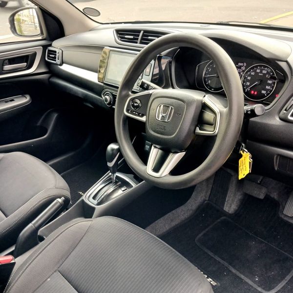 2022-Honda-Amaze-12-Comfort-Auto image:9