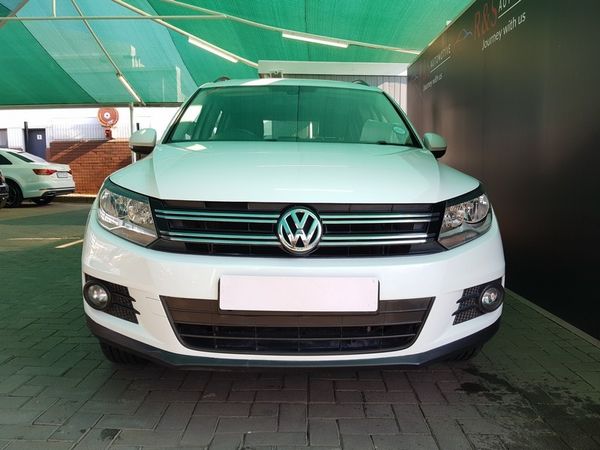 2015-Volkswagen-Tiguan-20-TDI-Bluemotion-Trend-Fun image:1