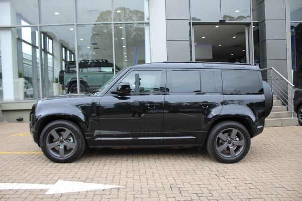 2026-Land-Rover-Defender-110-D250-X-Dynamic-SE image:4