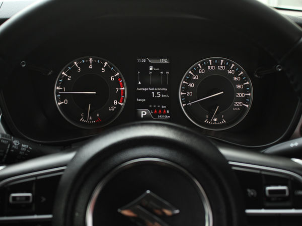 2024-Suzuki-Fronx-15-GLX-Auto image:14
