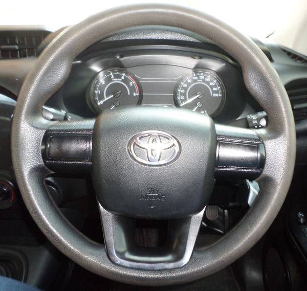 2024-Toyota-Hilux-24-GD-Single-Cab image:13