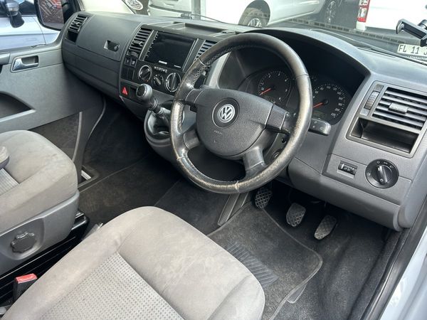 2008-Volkswagen-Kombi-19-TDI image:6