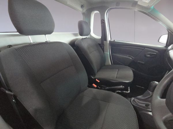 2023-Nissan-NP200-16-AC-Safety-Pack image:16
