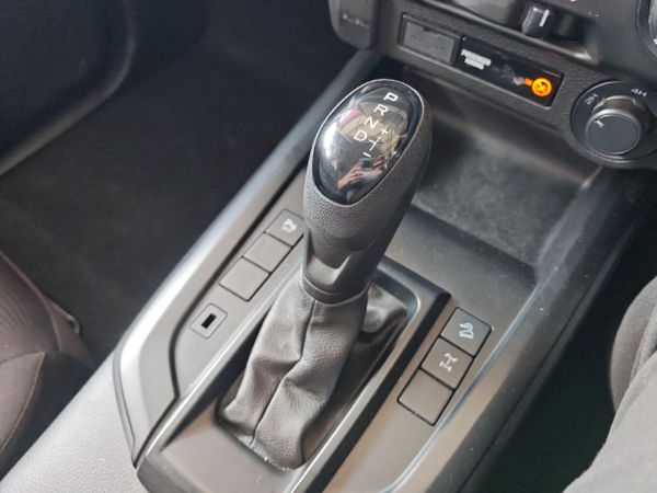 2023-Isuzu-D-Max-19-DDI-LS-4x4-Auto-Double-Cab image:15
