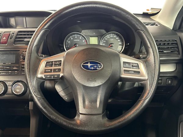 2014-Subaru-Forester-25-X-Auto image:11