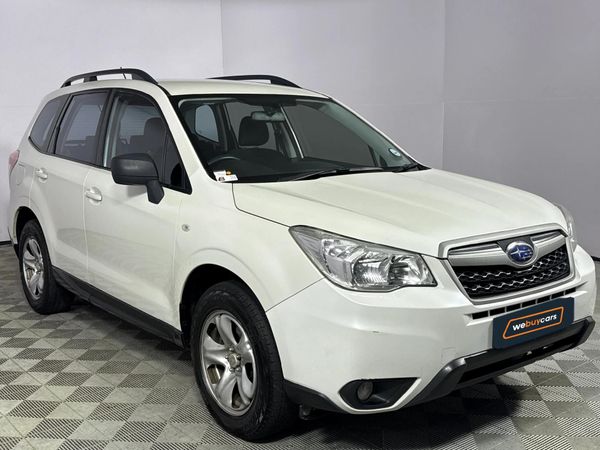 2014-Subaru-Forester-25-X-Auto image:15