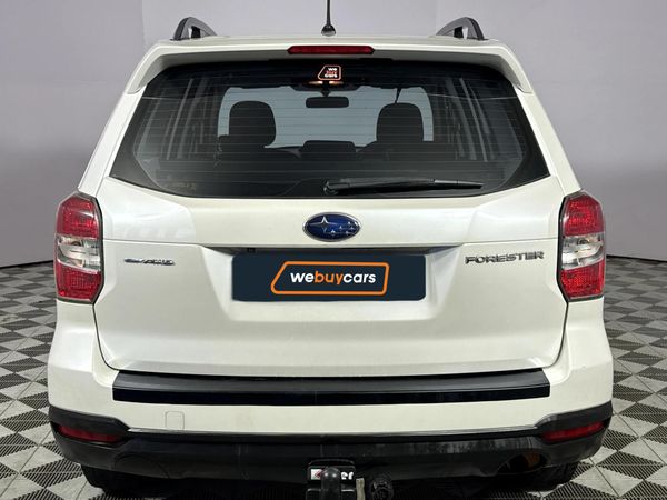 2014-Subaru-Forester-25-X-Auto image:17