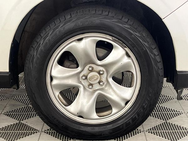 2014-Subaru-Forester-25-X-Auto image:5