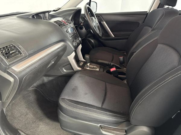 2014-Subaru-Forester-25-X-Auto image:8
