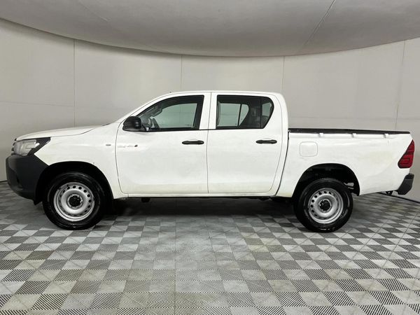 2023-Toyota-Hilux-24-GD-6-SR-4x4-Double-Cab image:18