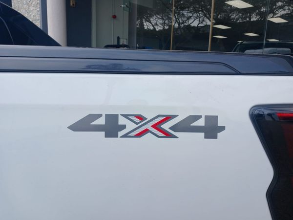 2026-Isuzu-D-Max-30-DDI-V-Cross-4x4-Auto-Double-Cab image:6