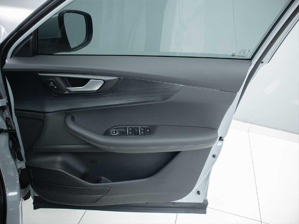 2026-Chery-Tiggo-Cross-15-Lit-CVT-Auto image:22
