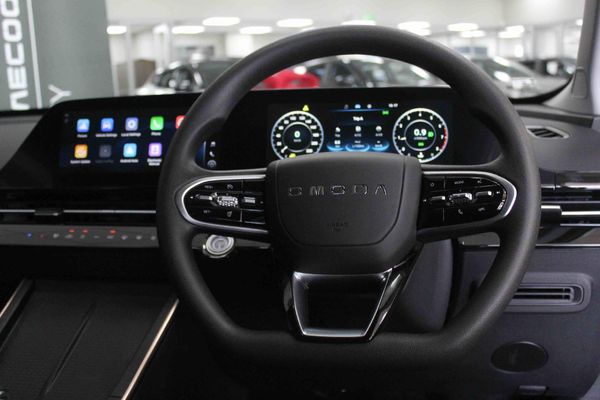 2026-Omoda-C5-15T-Street-Plus image:6