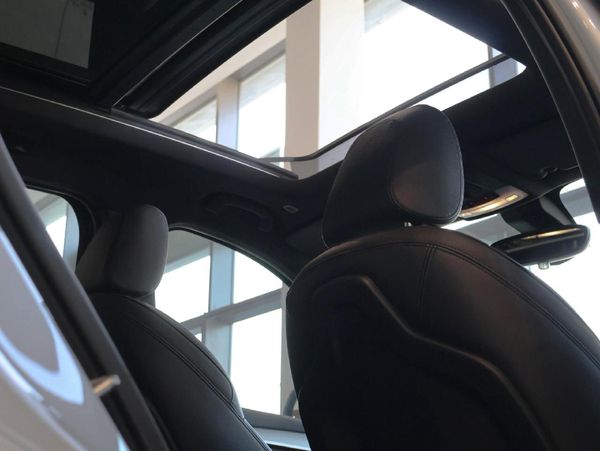 2019-BMW-X1-sDrive18i-M-Sport-Auto image:11