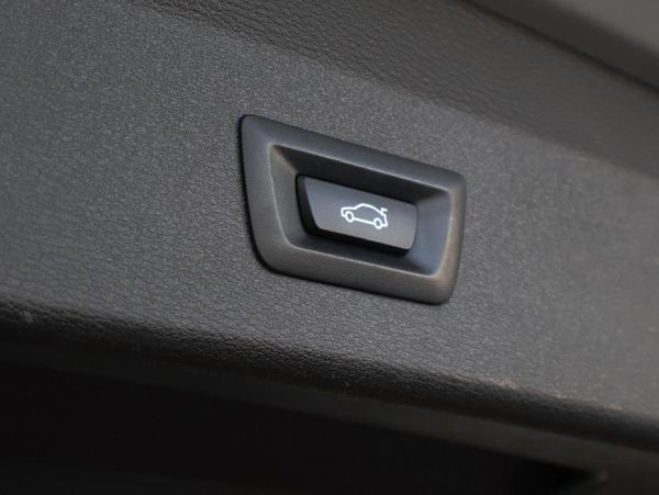 2019-BMW-X1-sDrive18i-M-Sport-Auto image:24