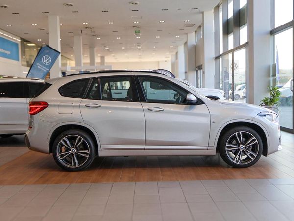 2019-BMW-X1-sDrive18i-M-Sport-Auto image:3