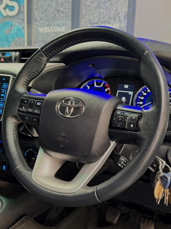 2017-Toyota-Hilux-28-GD-6-Raider-4x4-Extended-Cab image:15