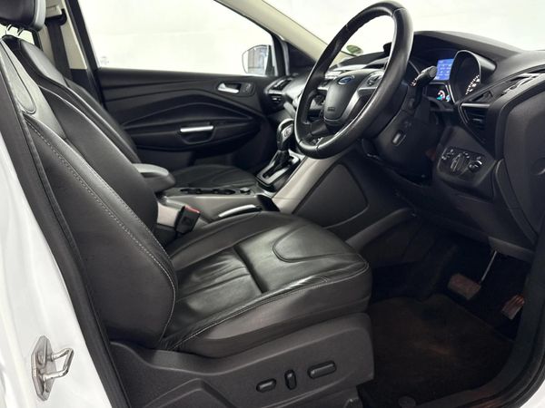 2013-Ford-Kuga-16-EcoBoost-Trend-AWD-Auto image:9