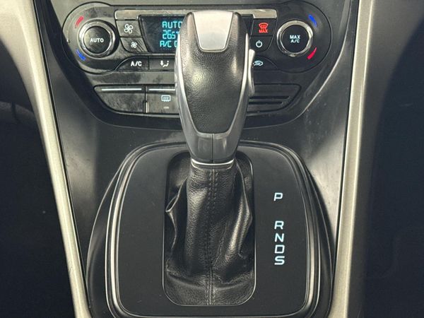 2013-Ford-Kuga-16-EcoBoost-Trend-AWD-Auto image:10