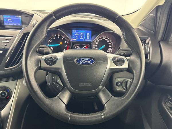 2013-Ford-Kuga-16-EcoBoost-Trend-AWD-Auto image:12