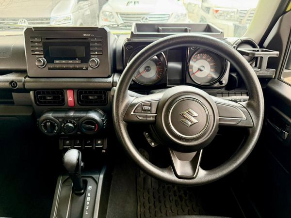 2022-Suzuki-Jimny-15-GL-Auto image:11