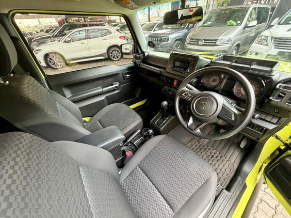 2022-Suzuki-Jimny-15-GL-Auto image:14