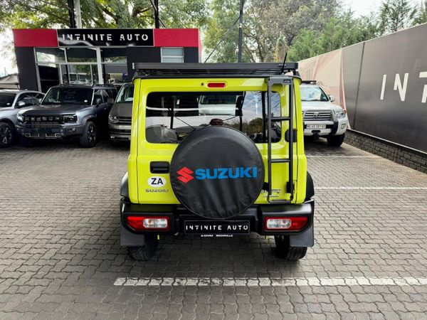 2022-Suzuki-Jimny-15-GL-Auto image:3