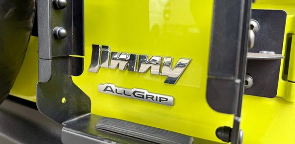 2022-Suzuki-Jimny-15-GL-Auto image:4