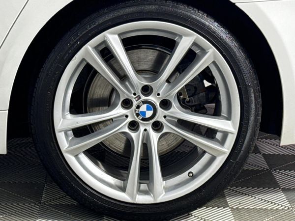 2015-BMW-7-Series-730d-M-Sport image:6