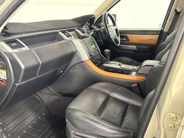 2008-Land-Rover-Range-Rover-Sport-44-V8-HSE image:6
