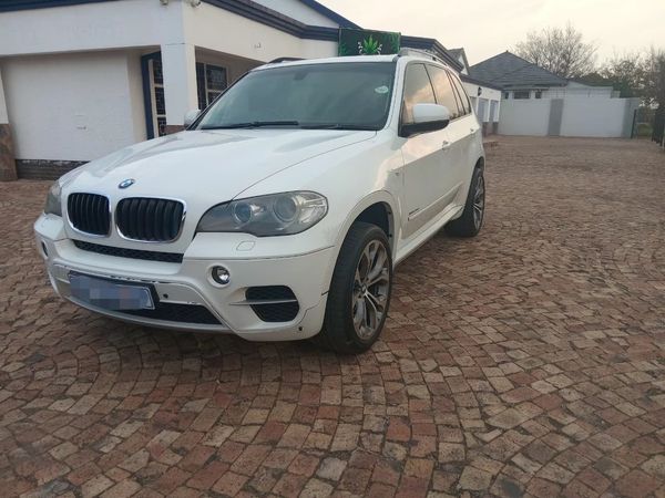 2011-BMW-X5-xDrive30d-Innovation-Auto image:2