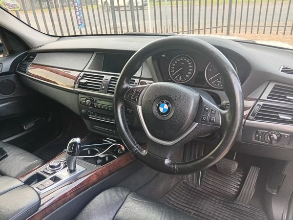 2011-BMW-X5-xDrive30d-Innovation-Auto image:6