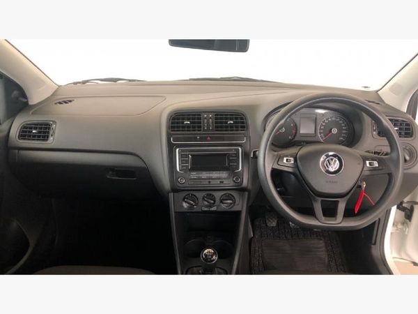 2020-Volkswagen-Polo-Vivo-14-Trendline-5-dr image:14