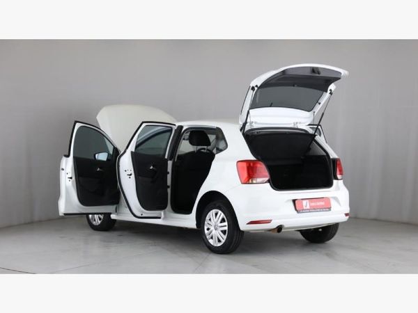2020-Volkswagen-Polo-Vivo-14-Trendline-5-dr image:26