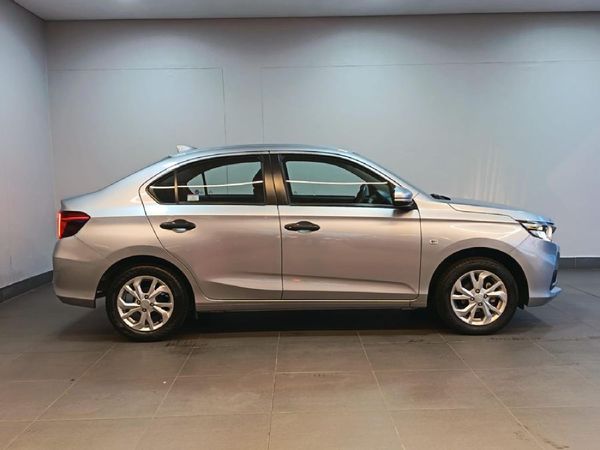 2024-Honda-Amaze-12-Trend image:2