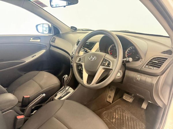 2016-Hyundai-Accent-16-Fluid-Auto-5-dr image:13