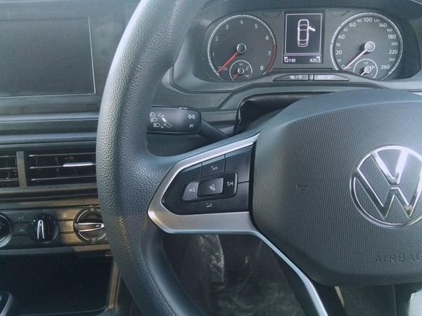 2024-Volkswagen-Polo-16-Classic-Auto image:15