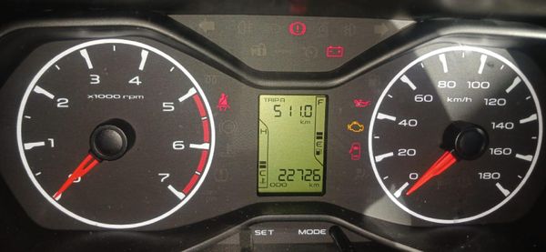 2024-Mahindra-Pik-Up-22CRDe-Single-Cab-S6-Karoo image:12