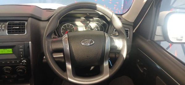 2024-Mahindra-Pik-Up-22CRDe-Single-Cab-S6-Karoo image:7